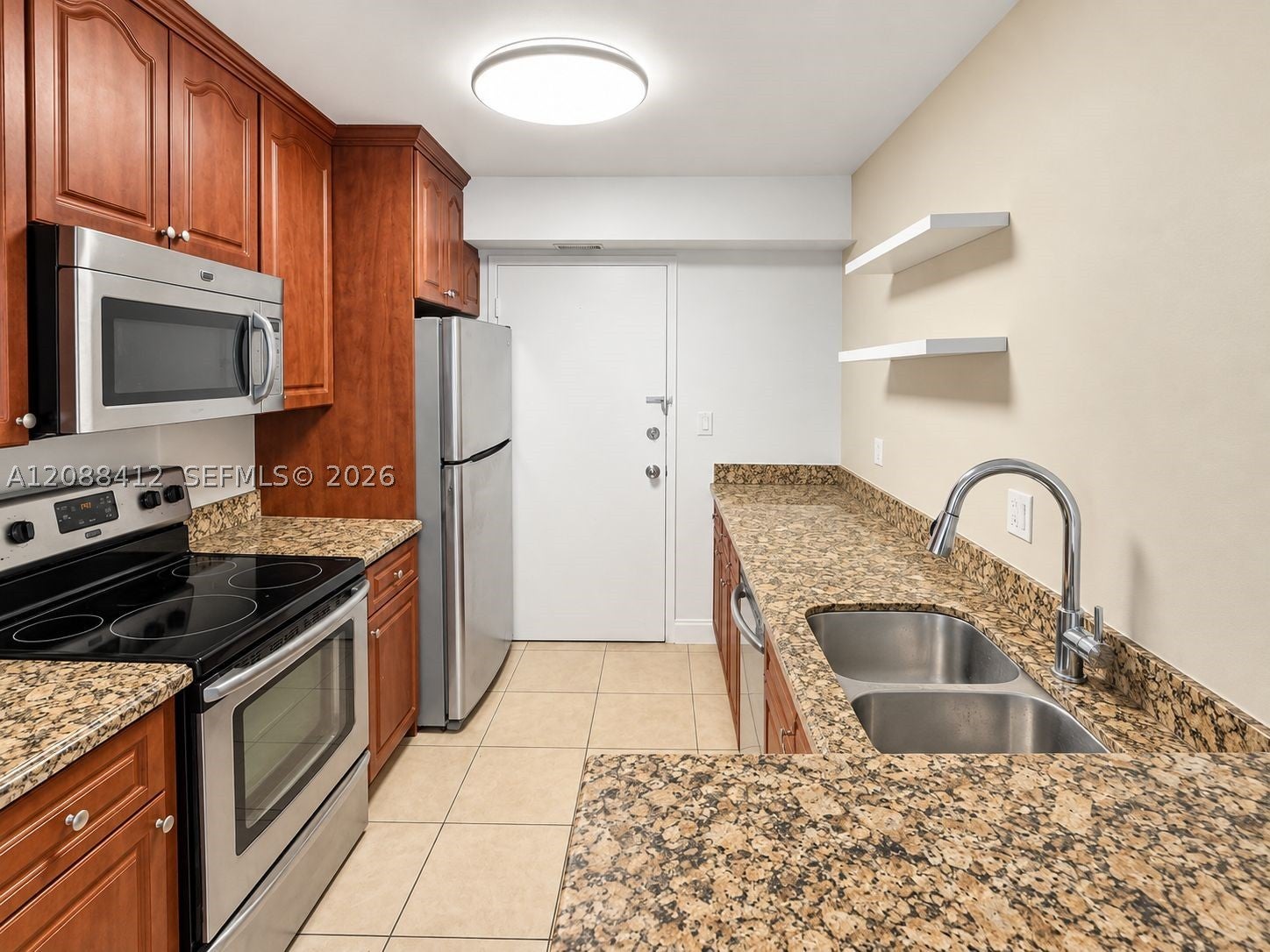 430 Golden Isles Dr 205