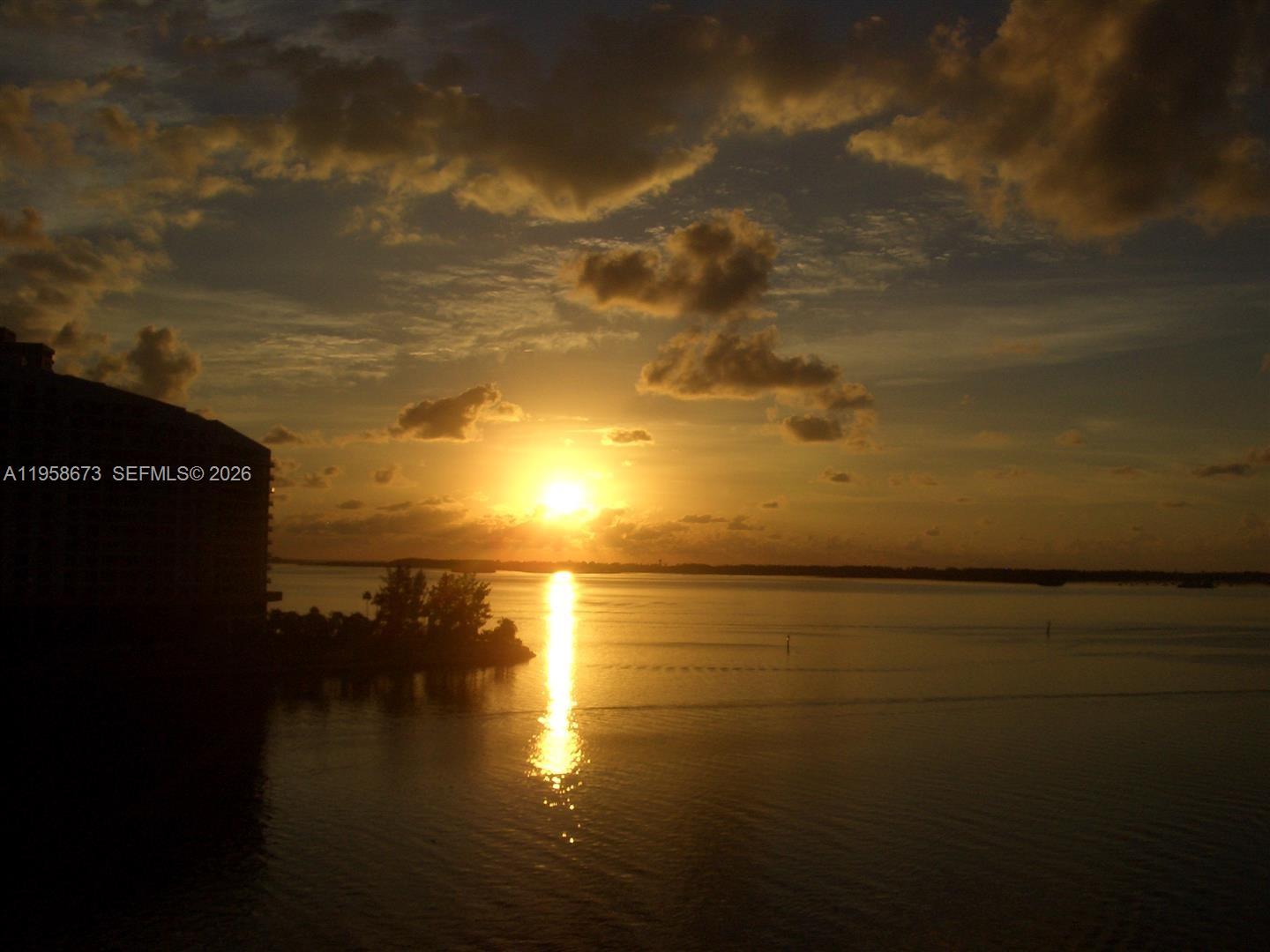 FOUR AMBASSADORS CONDO PH - Residential