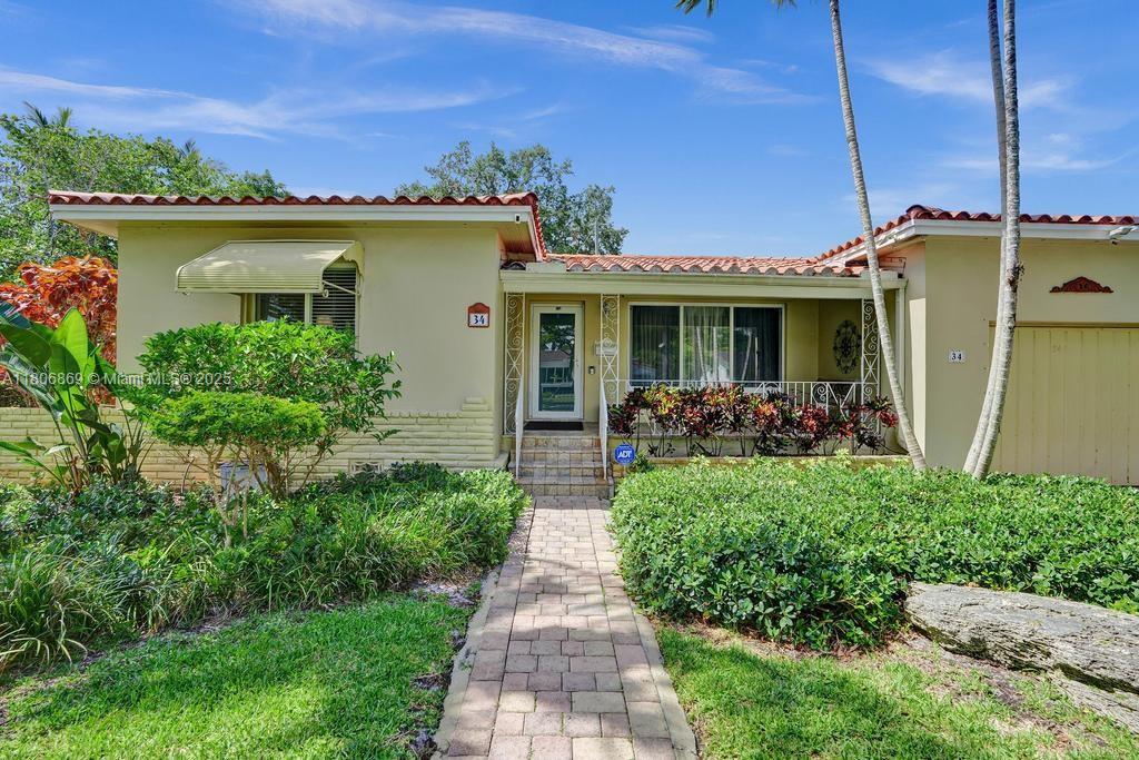 34 Nw 99th St, Miami Shores, Miami-Dade County, Florida - 2 Bedrooms  
2 Bathrooms - 