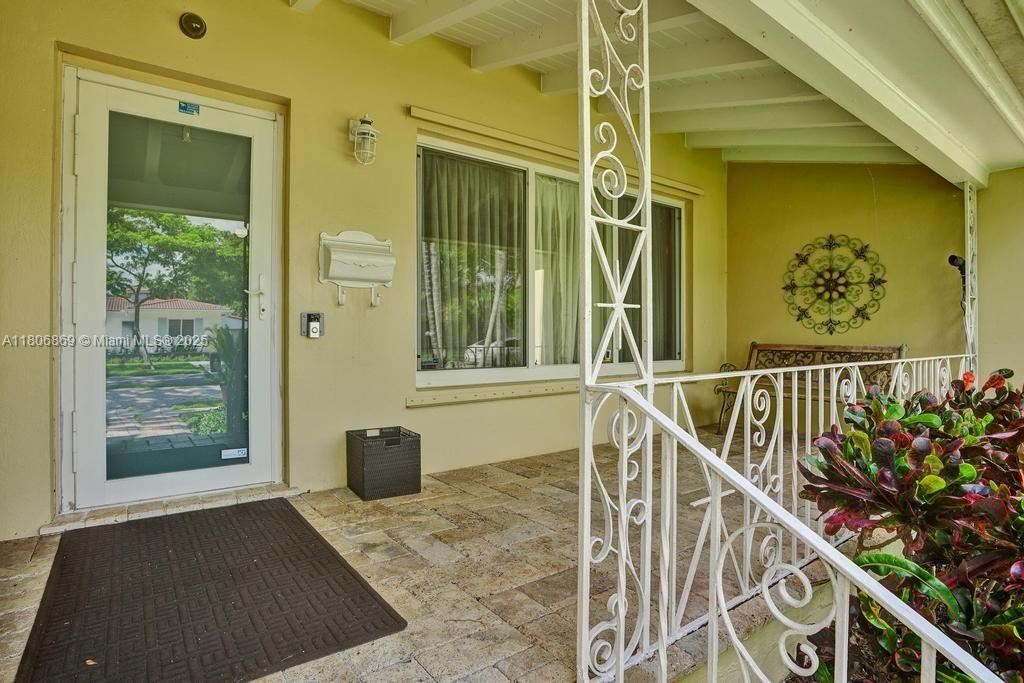 MIAMI SHORES SEC 6 - Residential