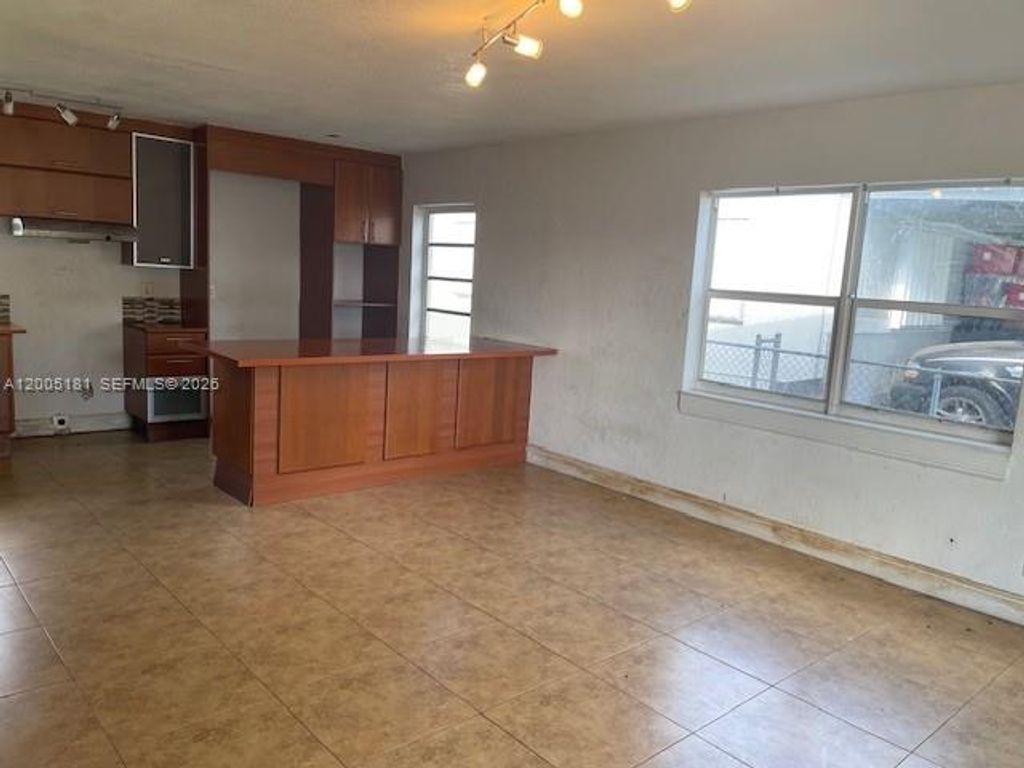 Photo of 758 SW 3rd Pl, Dania Beach, FL 33004 (MLS # A12005181)