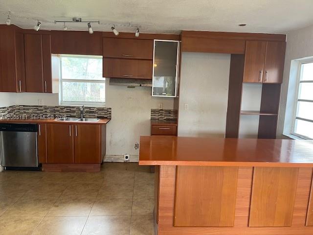 COLLEGE TRACT 2ND ADD - Residential