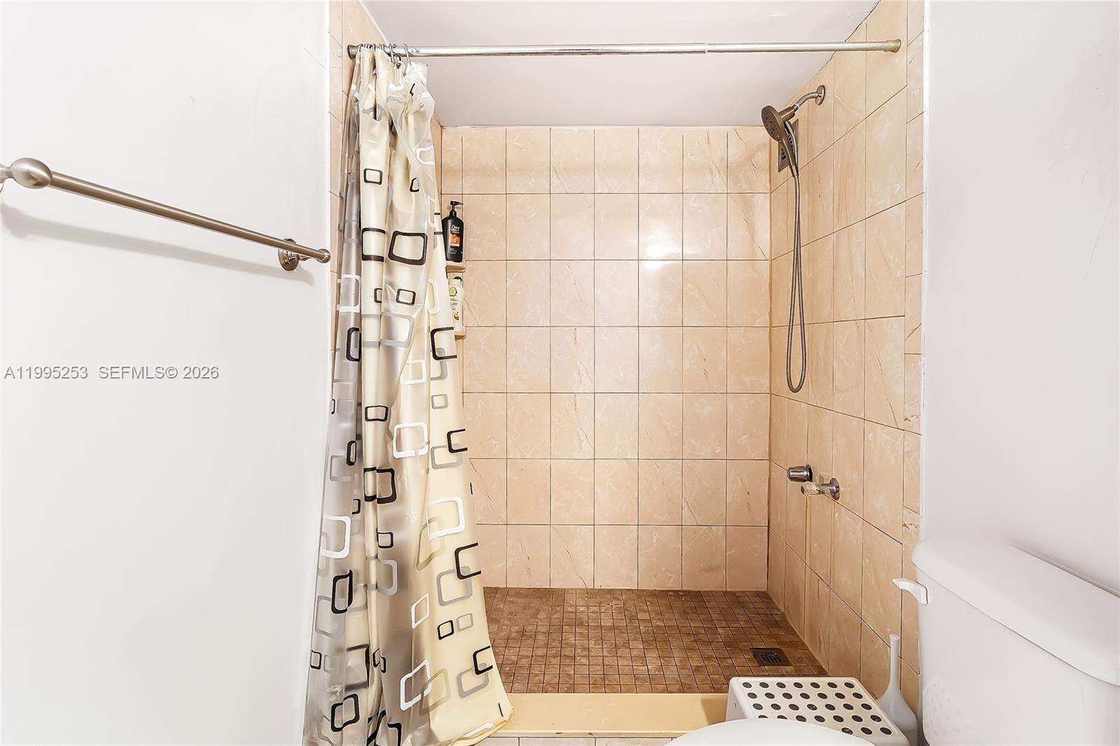 OCEANVIEW PARK CONDO - Residential