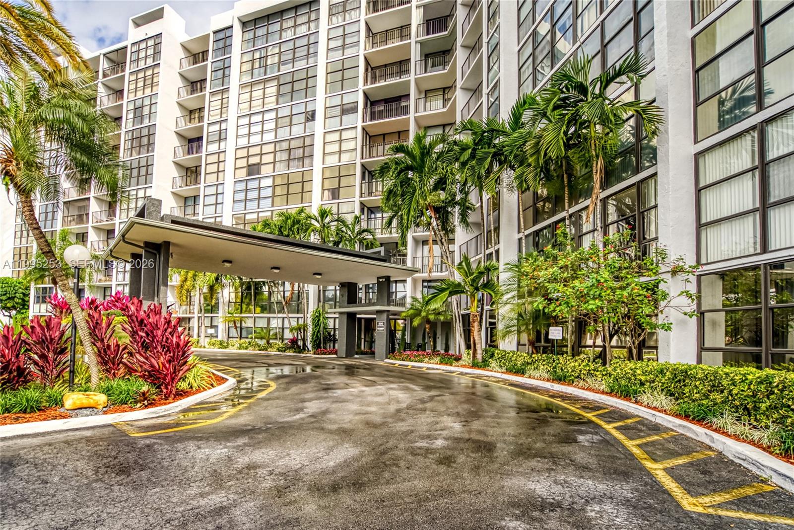 OCEANVIEW PARK CONDO - Residential