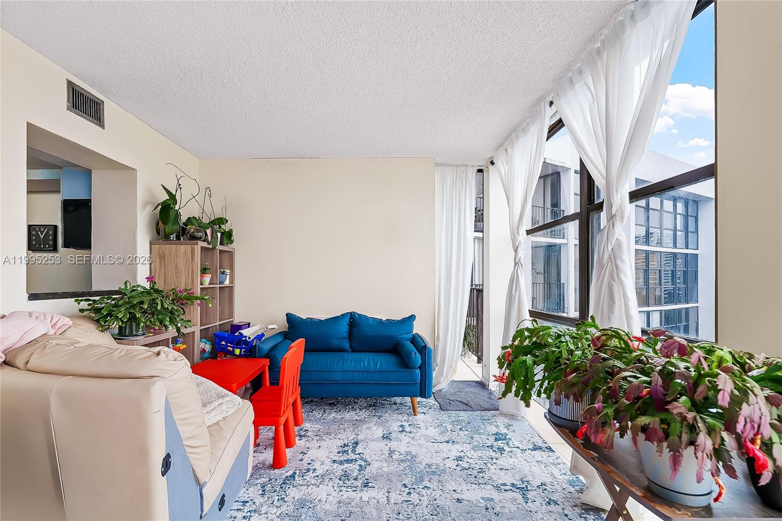 OCEANVIEW PARK CONDO - Residential