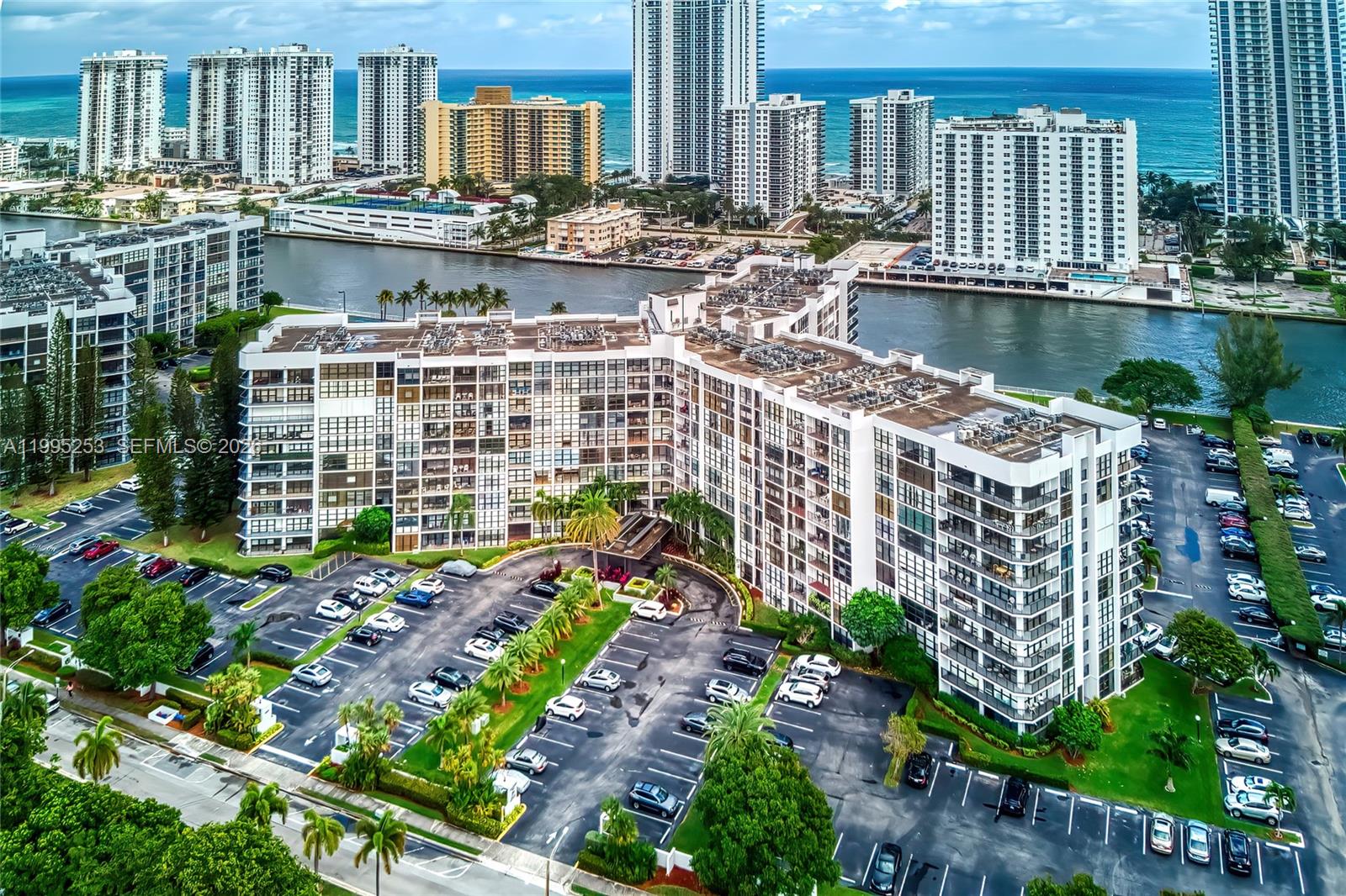 OCEANVIEW PARK CONDO - Residential
