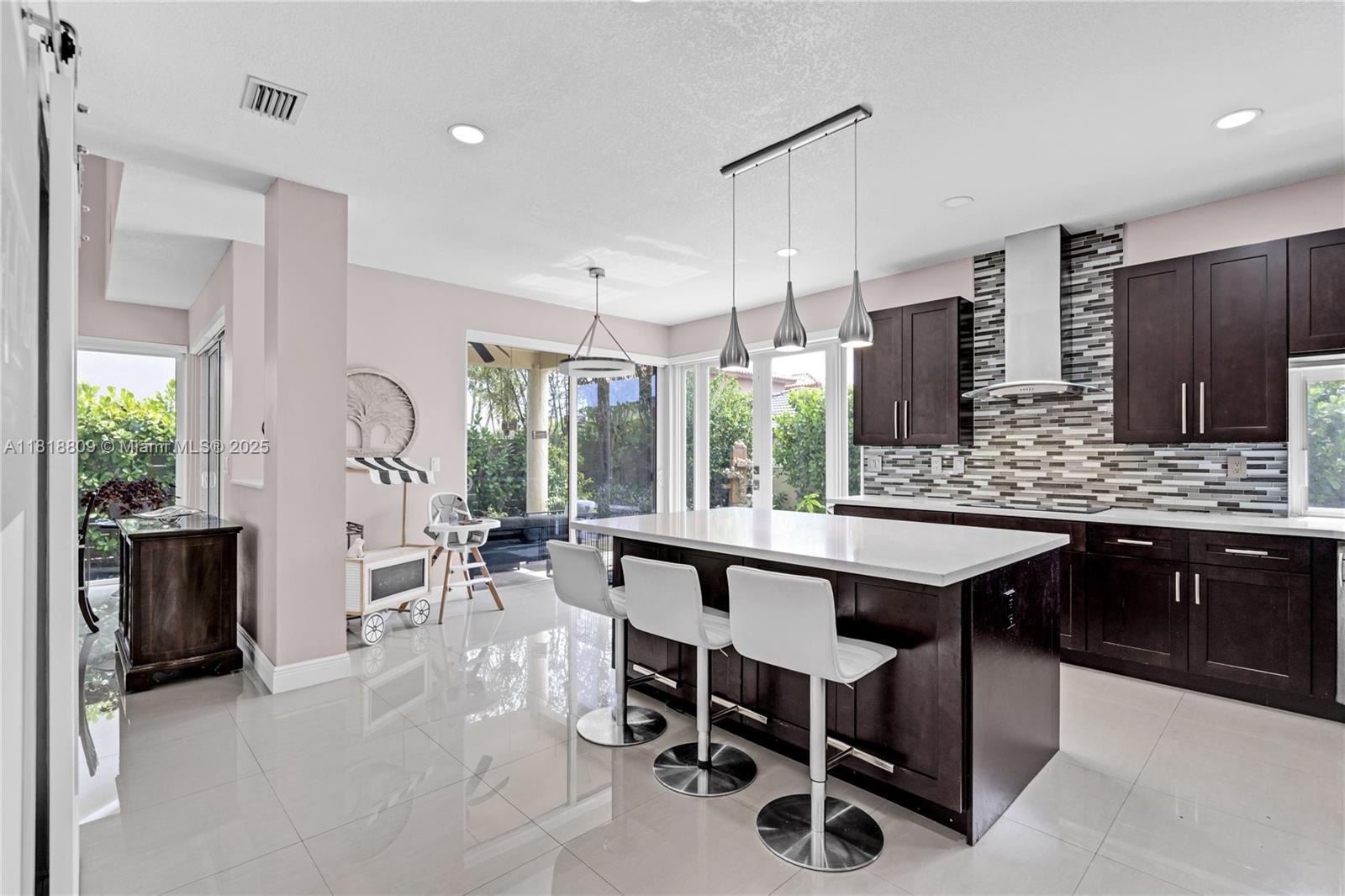 LAKES OF THE MEADOW SEC 5 - Residential