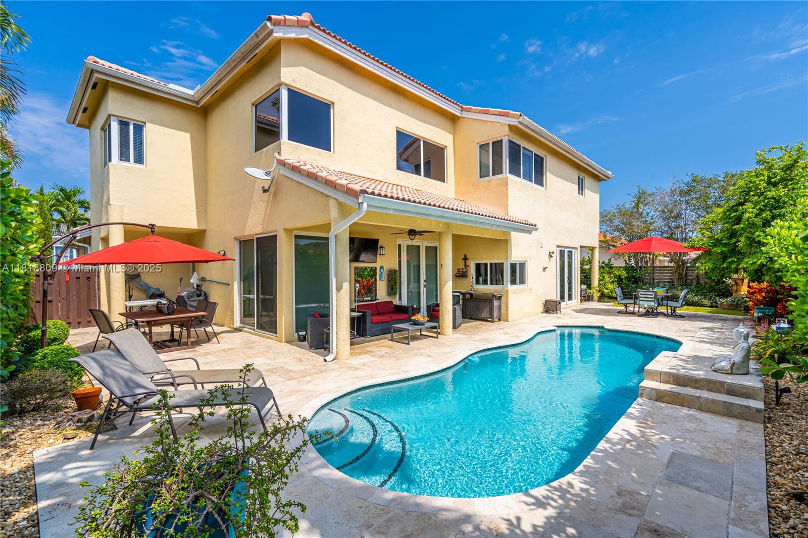 LAKES OF THE MEADOW SEC 5 - Residential