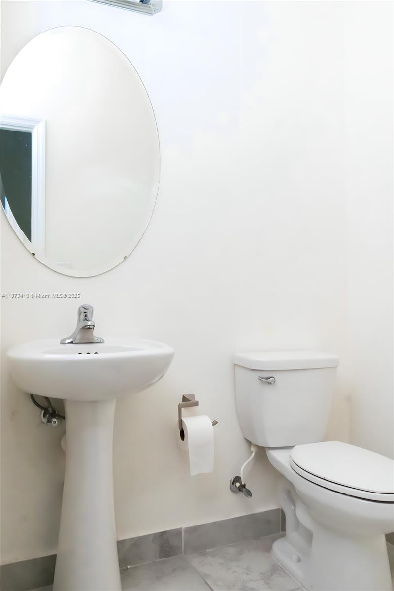 AQUABELLA SECTION ONE - Residential