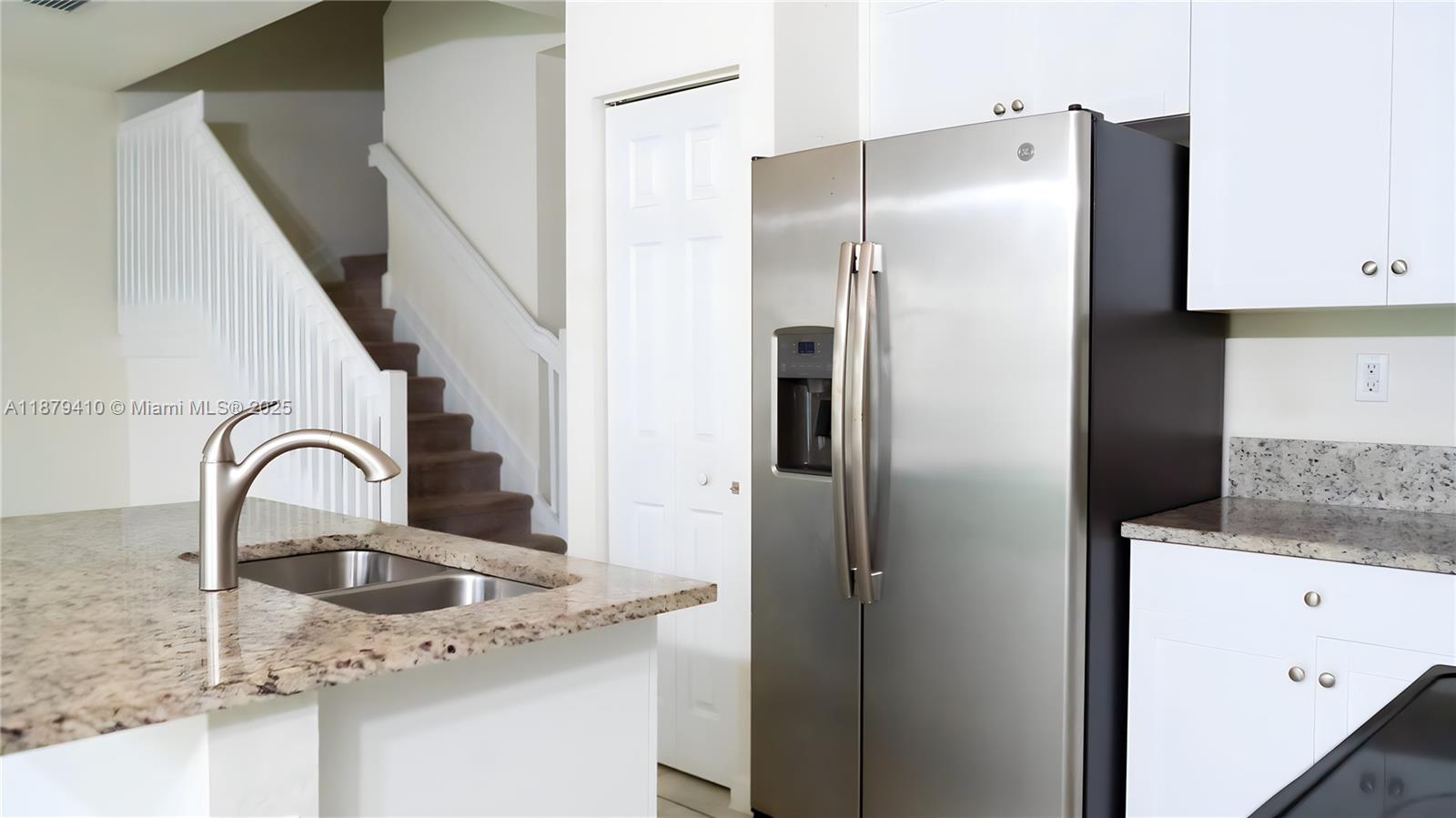 AQUABELLA SECTION ONE - Residential