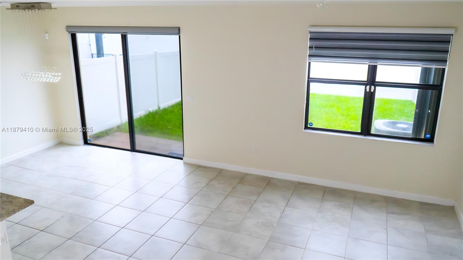 AQUABELLA SECTION ONE - Residential