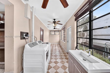 15130 NW S RIVER DR — listing photo 16