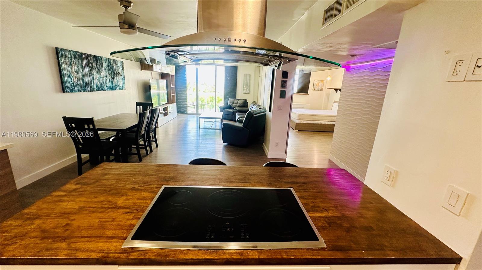 OCEANVIEW BUILDING A COND - Residential