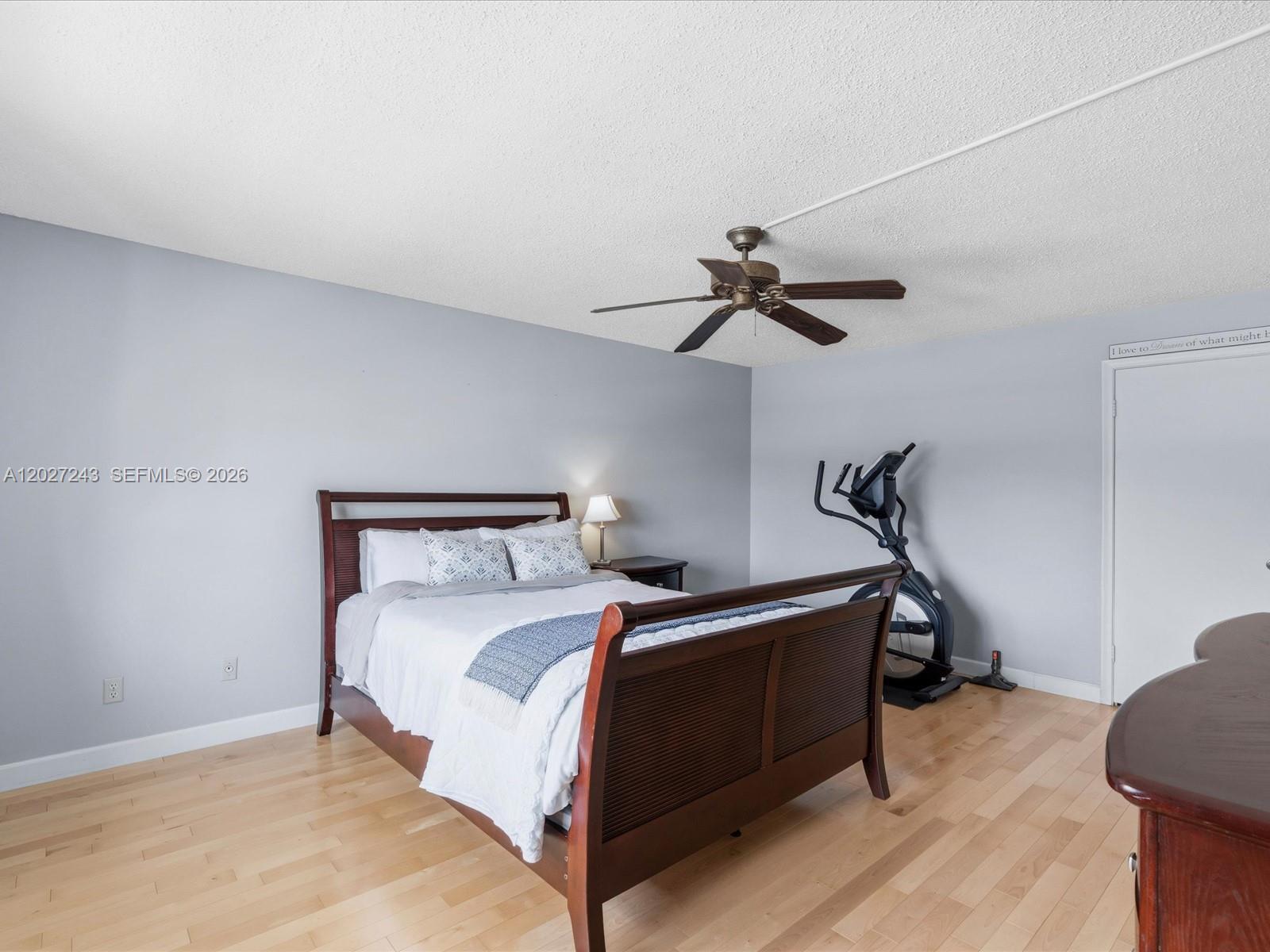 VILLAS OF SHERIDAN CONDO - Residential