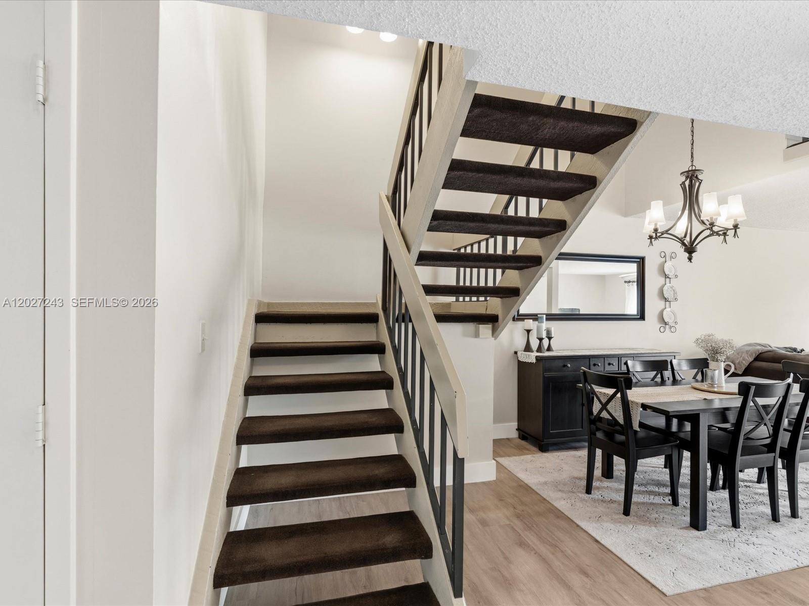 VILLAS OF SHERIDAN CONDO - Residential