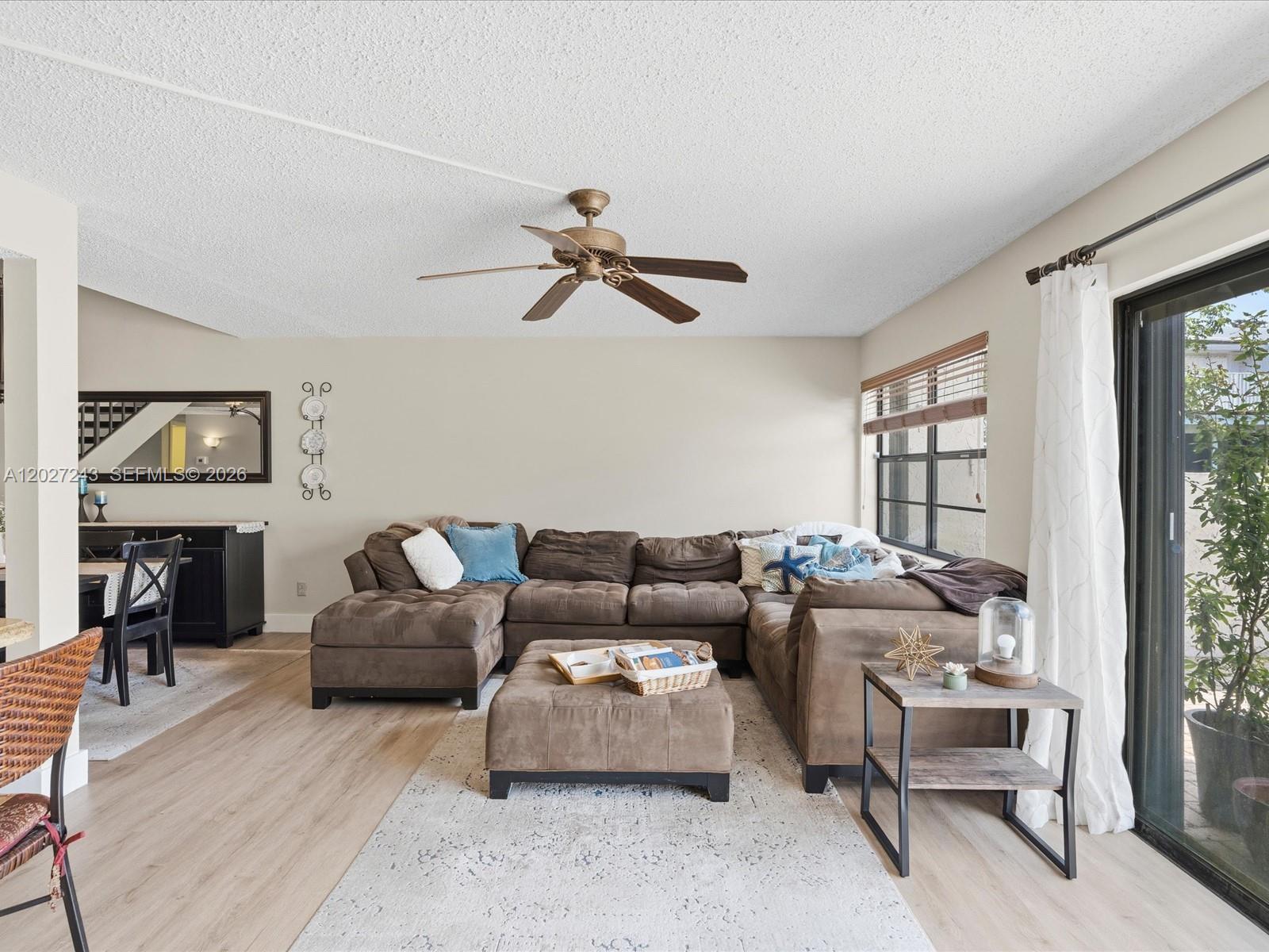 VILLAS OF SHERIDAN CONDO - Residential