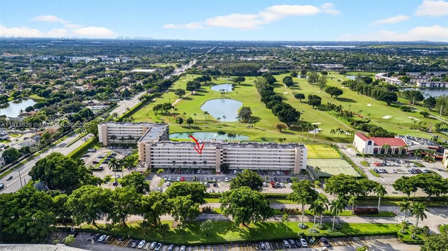 4th-floor condo in the desirable 55+ community of Hollybrook Golf and Tennis Club. Featuring a spacious one-bedroom, one-and-a-half bath layout, this tastefully decorated unit offers a timeless concept of interior design which outlines the essentials of contemporary style. State-of-the-art kitchen with recessed lighting. Which has been meticulously upgraded with modern natural white shaker cabinetry. Sleek granite countertops and backsplash with an elegant stone design. Stainless steel appliances. All-tile flooring for easy maintenance. Enjoy breathtaking views of the PGA-rated golf course, tennis courts, and serene water features right from your window. Just a short stroll to the Clubhouse, you'll have access to a theater, restaurant, and tennis facilities. Equipped with a washer/dryer.