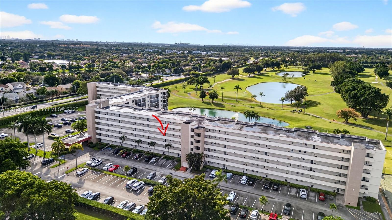 HOLLYBROOK GOLF AND - Residential Lease