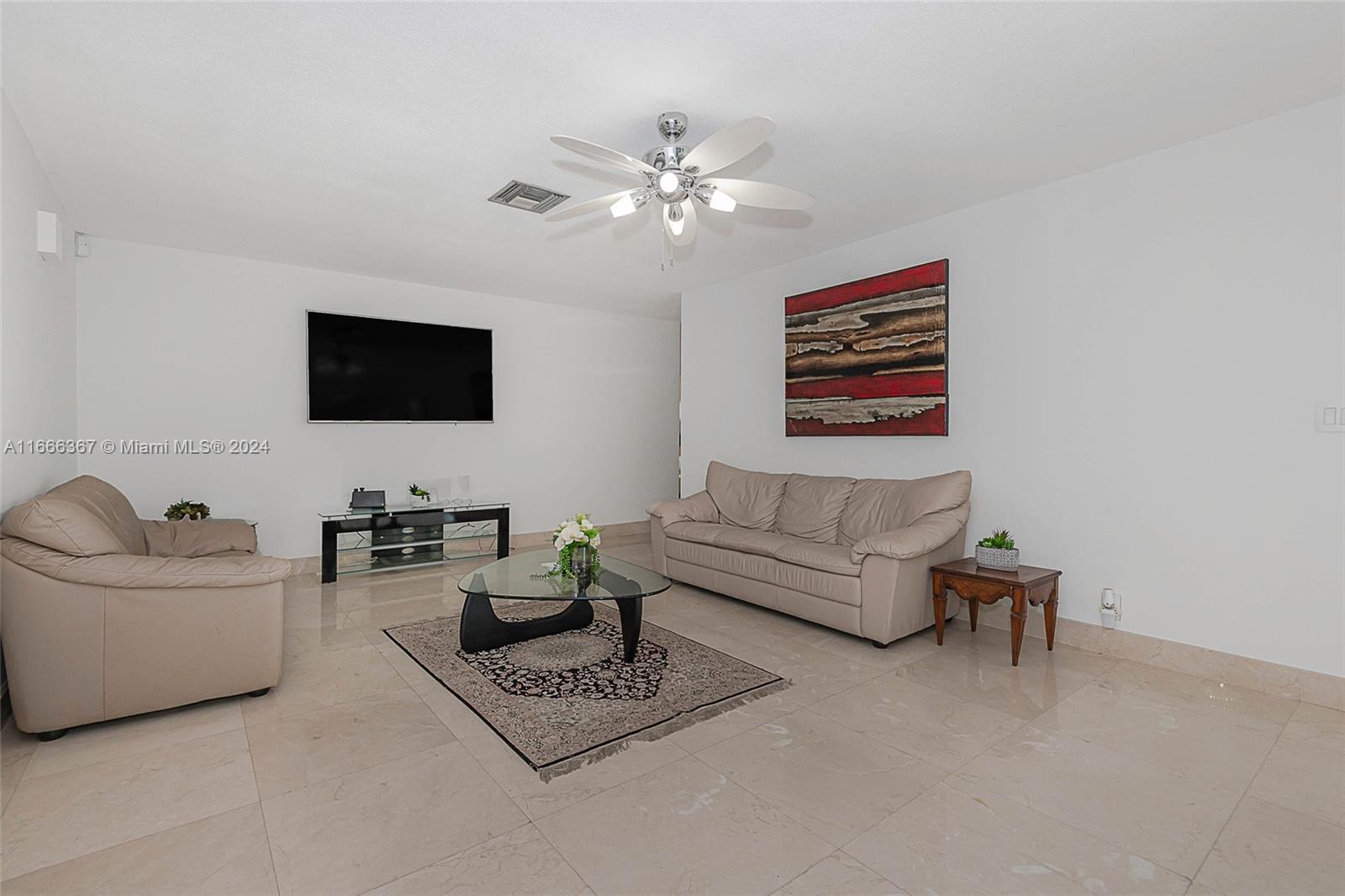 Bel Air 32 - 10 B - Residential