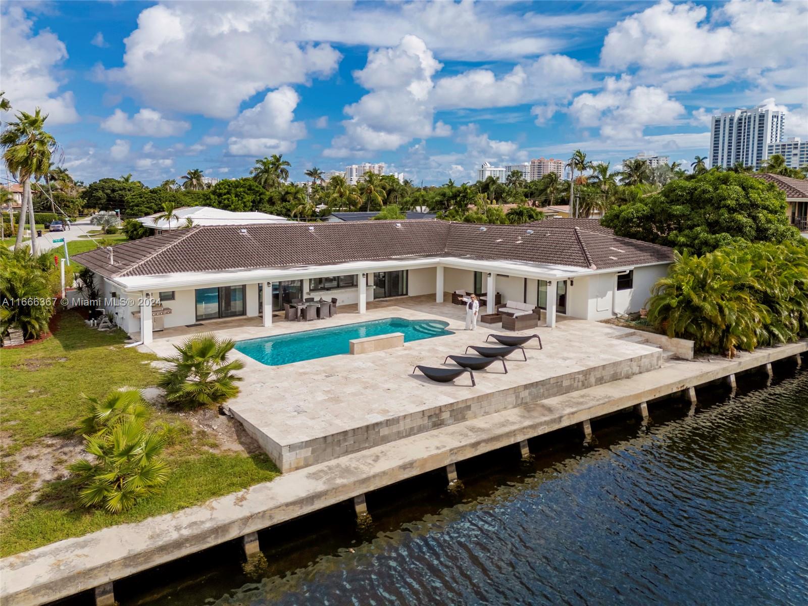 Bel Air 32 - 10 B - Residential