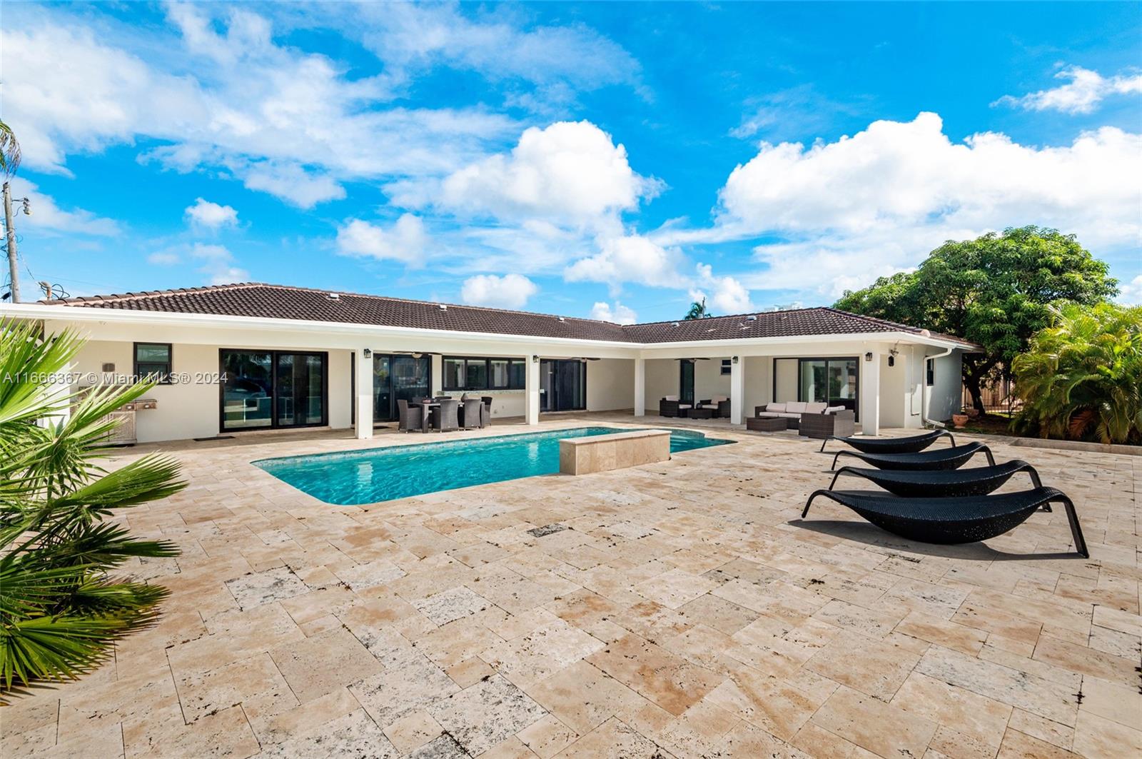 Bel Air 32 - 10 B - Residential