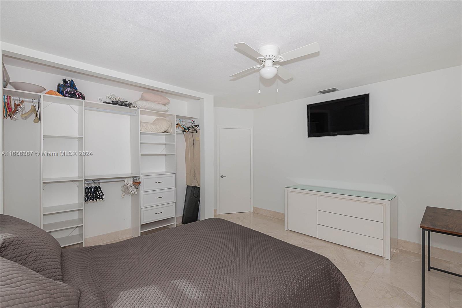 Bel Air 32 - 10 B - Residential