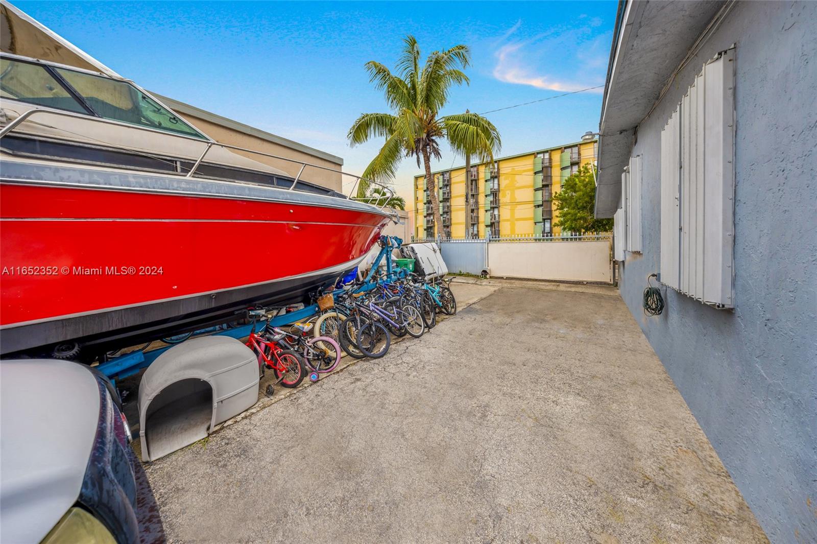 RAILWAY SHOPS ADDN 1ST AD - Residential