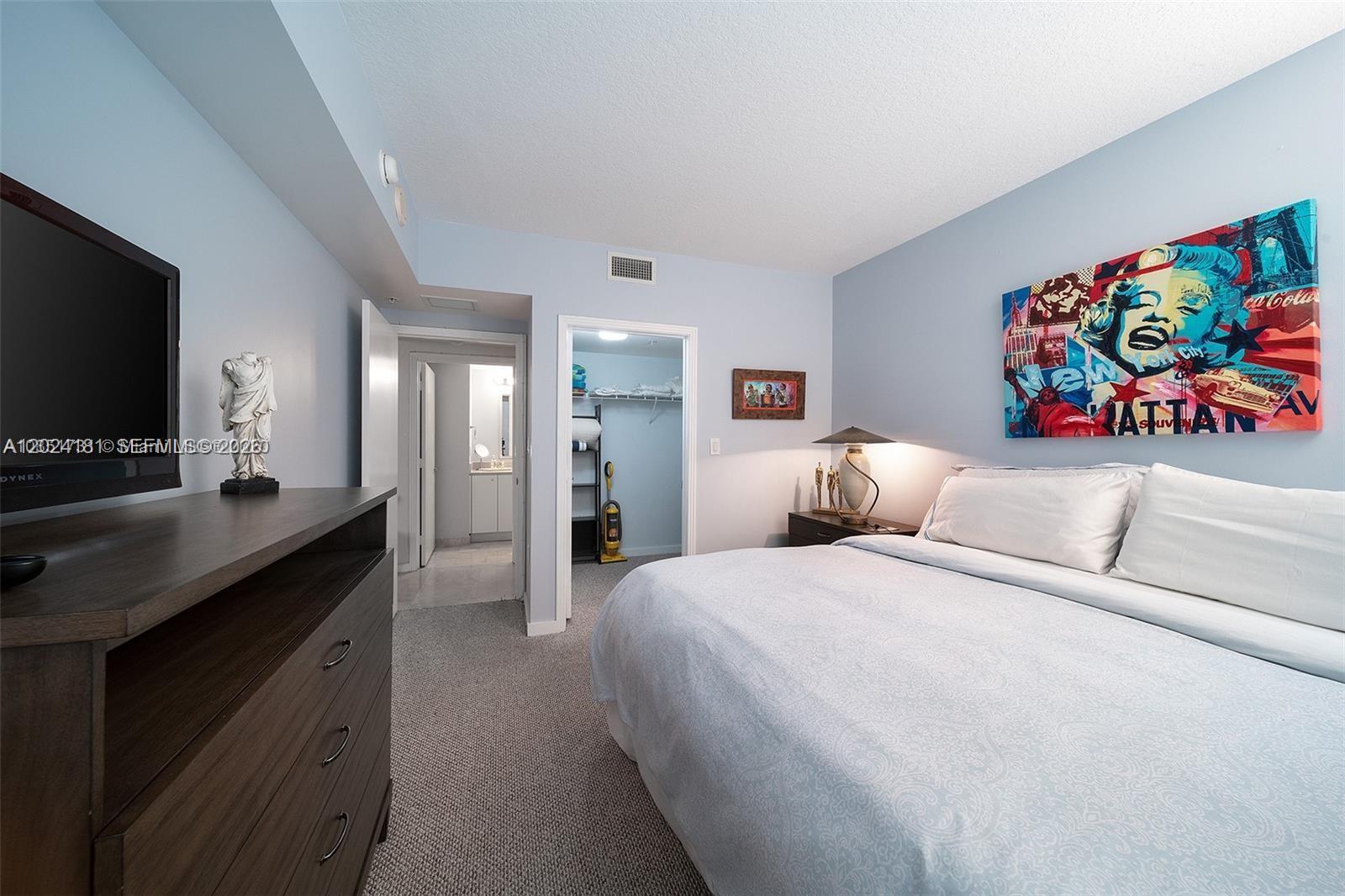 METROPOLIS II AT DADELAND - Residential Lease