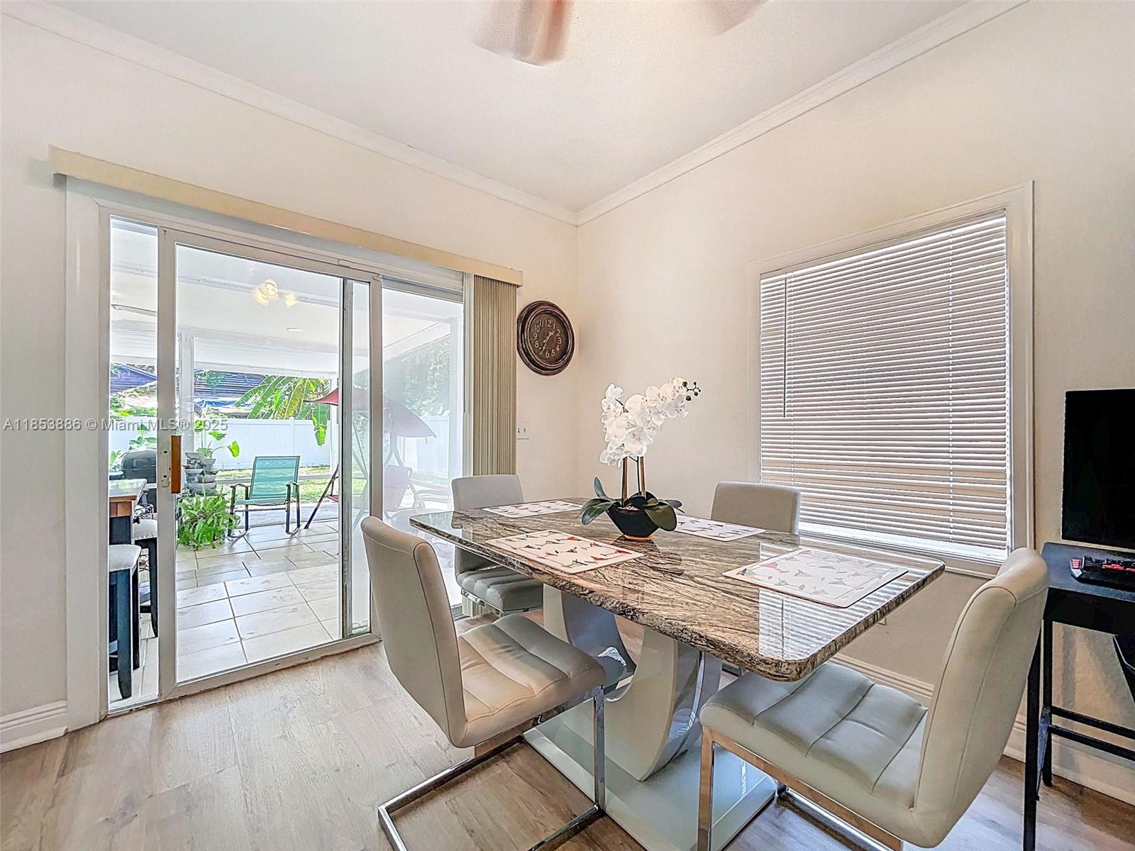 PINEHURST PARK - Residential