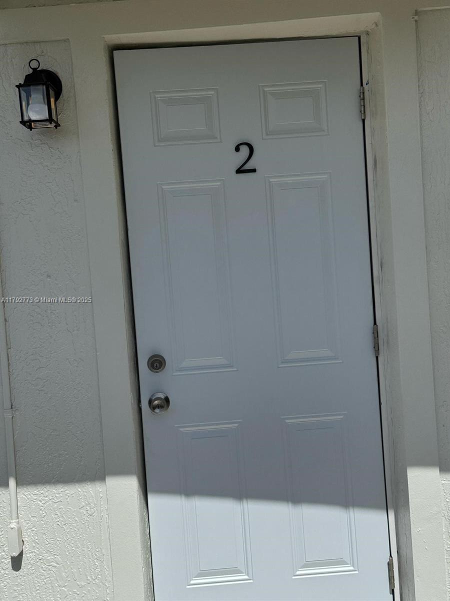707 SW 10th St 1-4