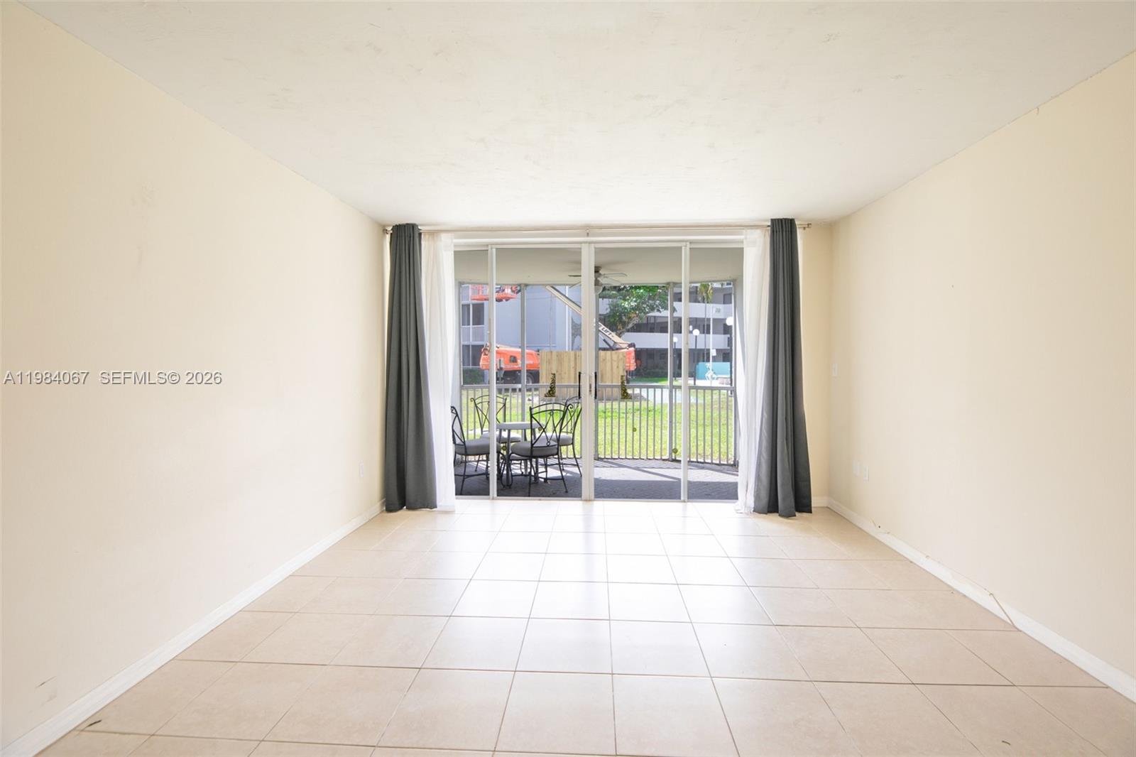 JADE WINDS GROUP ALLAMAND - Residential