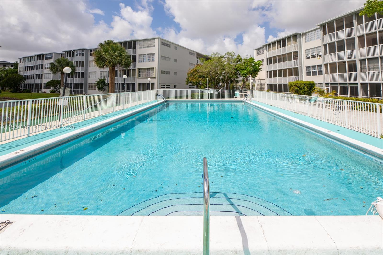 JADE WINDS GROUP ALLAMAND - Residential