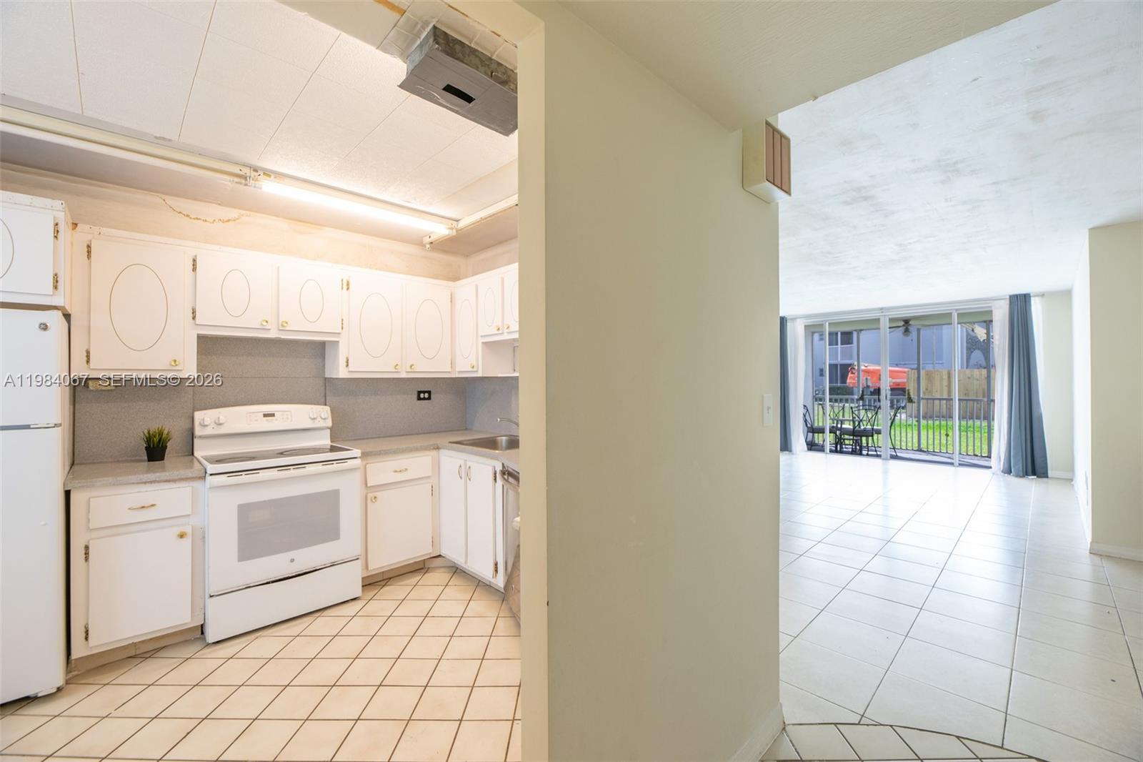 JADE WINDS GROUP ALLAMAND - Residential