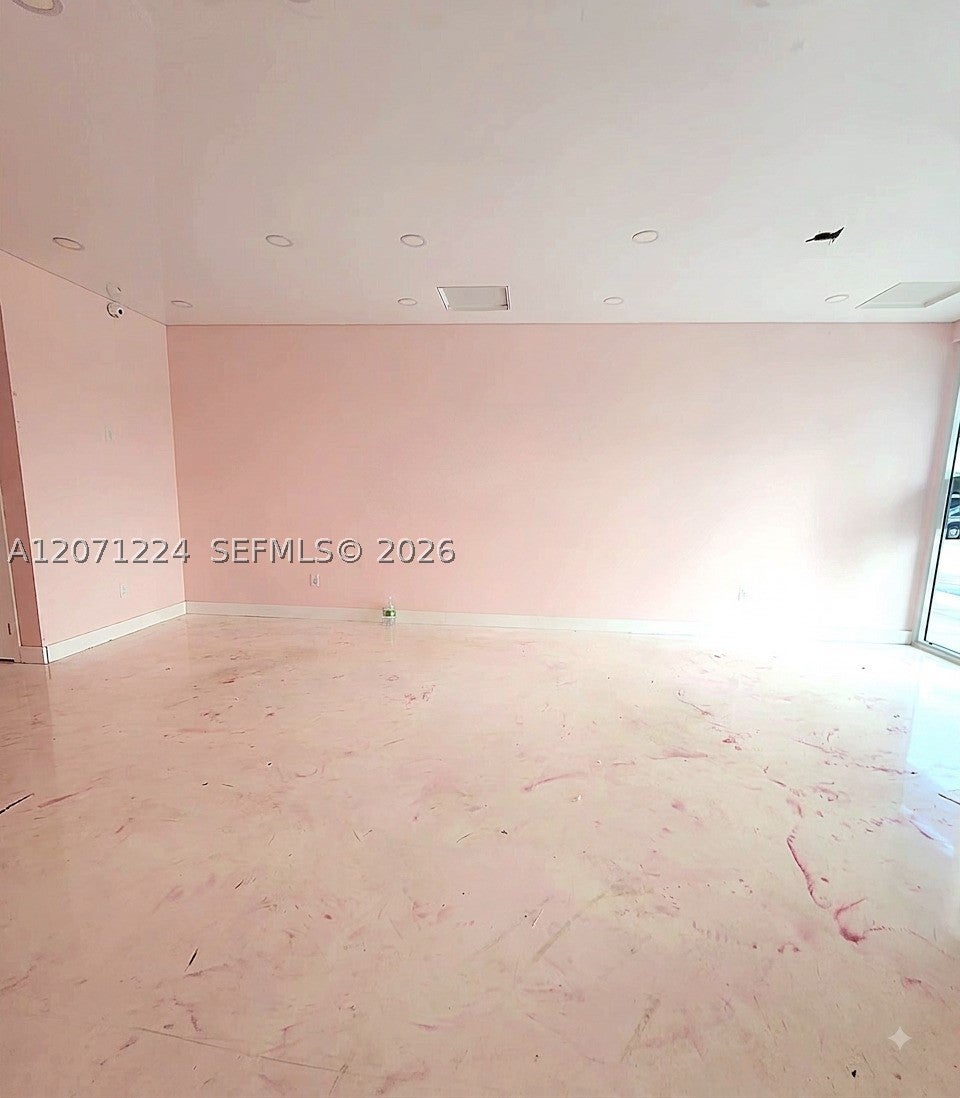 Photo of 4500 W Hallandale Beach Blvd #4, Hollywood, FL 33023 (MLS # A12071224)
