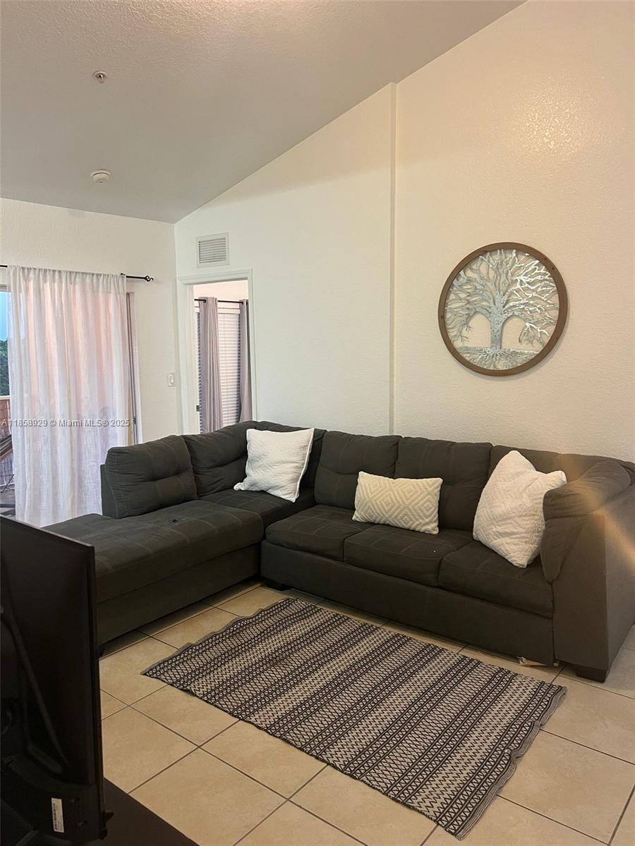 Beautiful and bright 2/2 condo with huge bedrooms, walking closets and laundry room for your convenience. Centrally located in Cutler Bay near beautiful parks and top rated schools. Contact agent for more information. Easy to show.