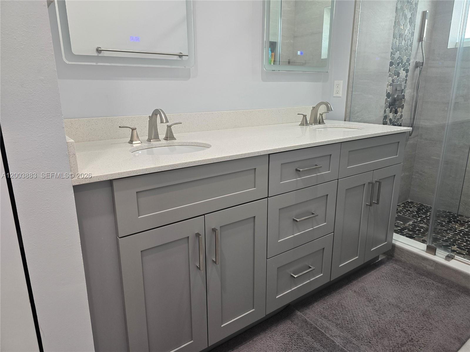 CENTEX-REPLAT OF A PORTIO - Residential