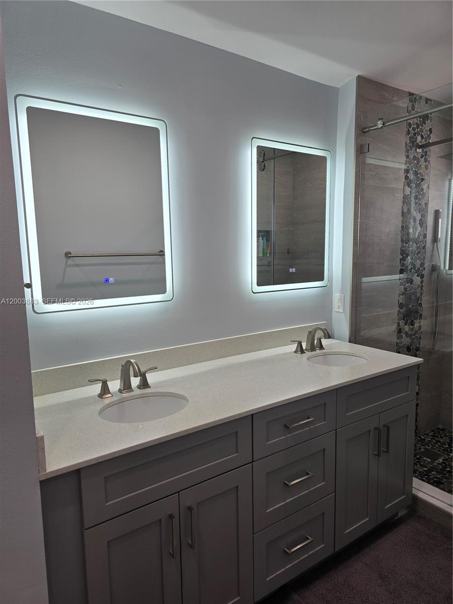 CENTEX-REPLAT OF A PORTIO - Residential