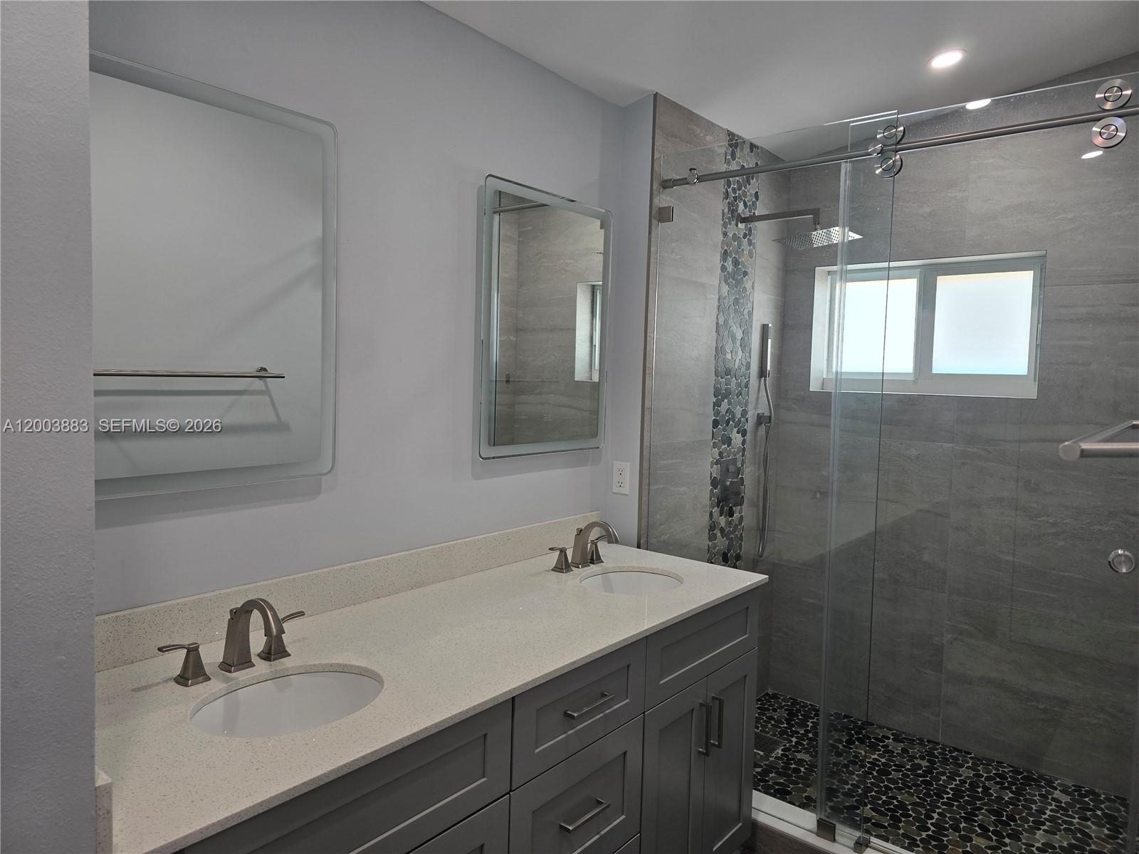 CENTEX-REPLAT OF A PORTIO - Residential