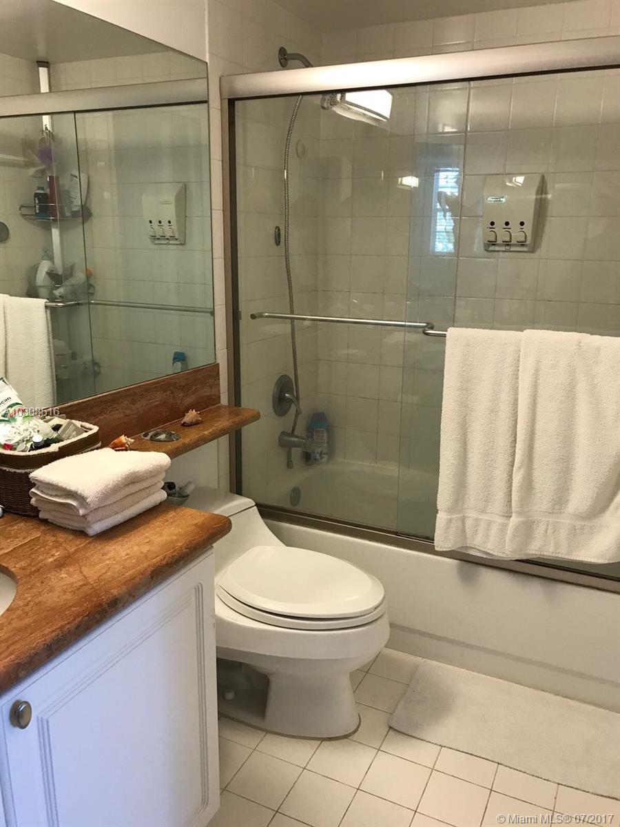 THE YACHT CLUB AT AVENTUR - Residential Lease