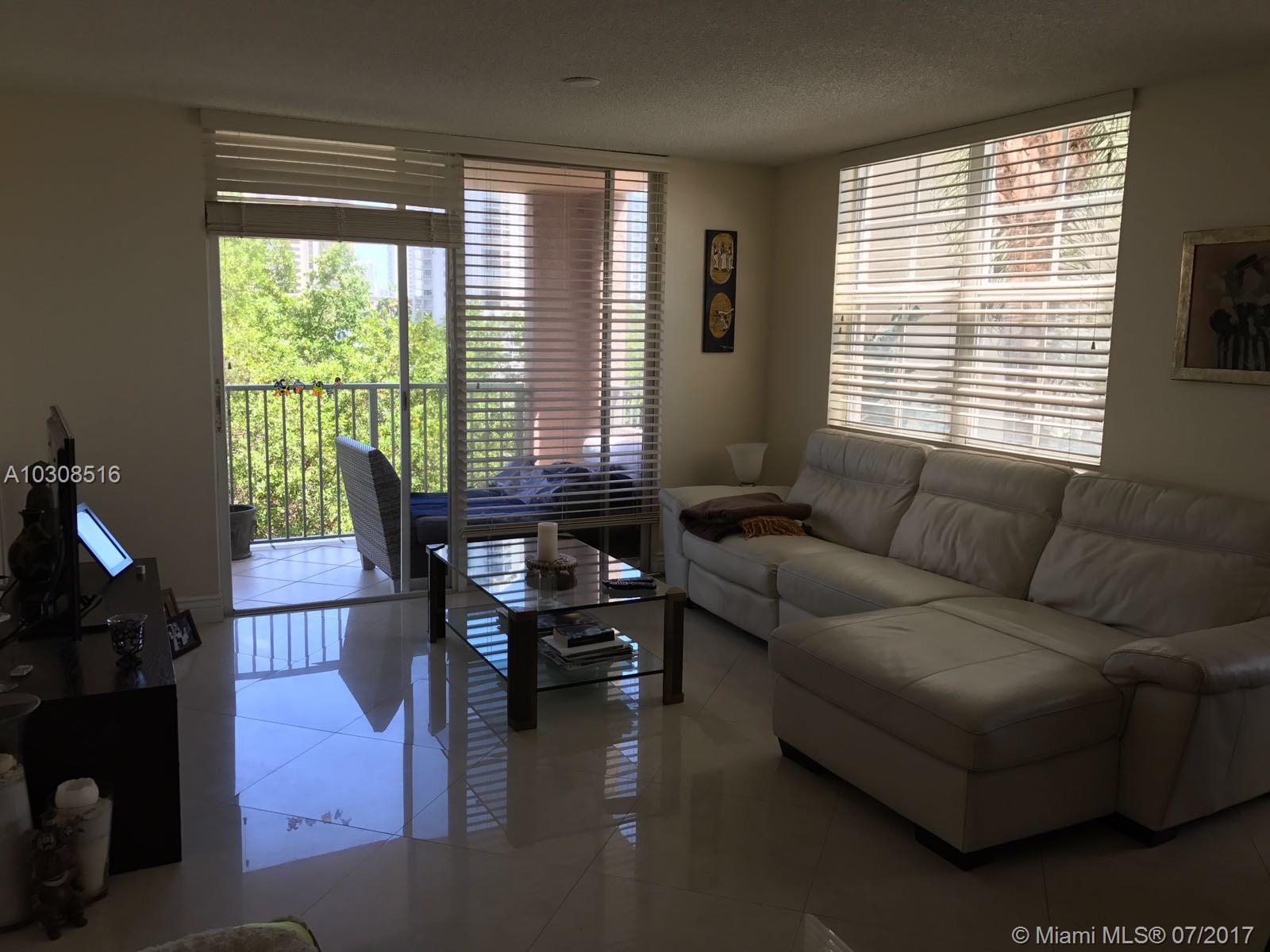 THE YACHT CLUB AT AVENTUR - Residential Lease