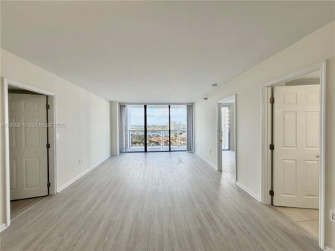 Tiny photo for 20515 E Country Club Dr #1642, Aventura, FL 33180 (MLS # A12009510)