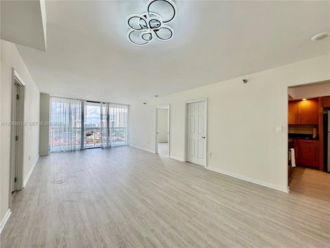 Tiny photo for 20515 E Country Club Dr #1642, Aventura, FL 33180 (MLS # A12009510)