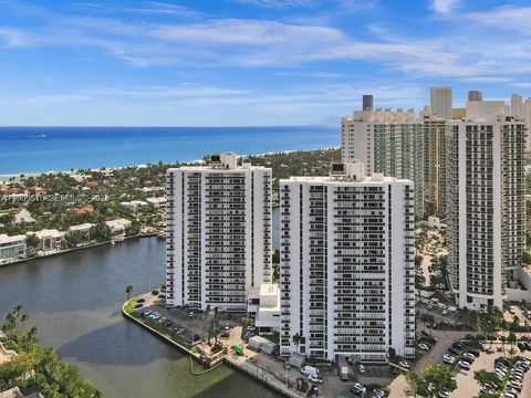 Tiny photo for 20515 E Country Club Dr #1642, Aventura, FL 33180 (MLS # A12009510)