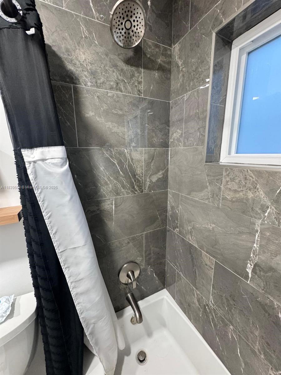 SUNRISE GOLF VILLAGE SEC - Residential