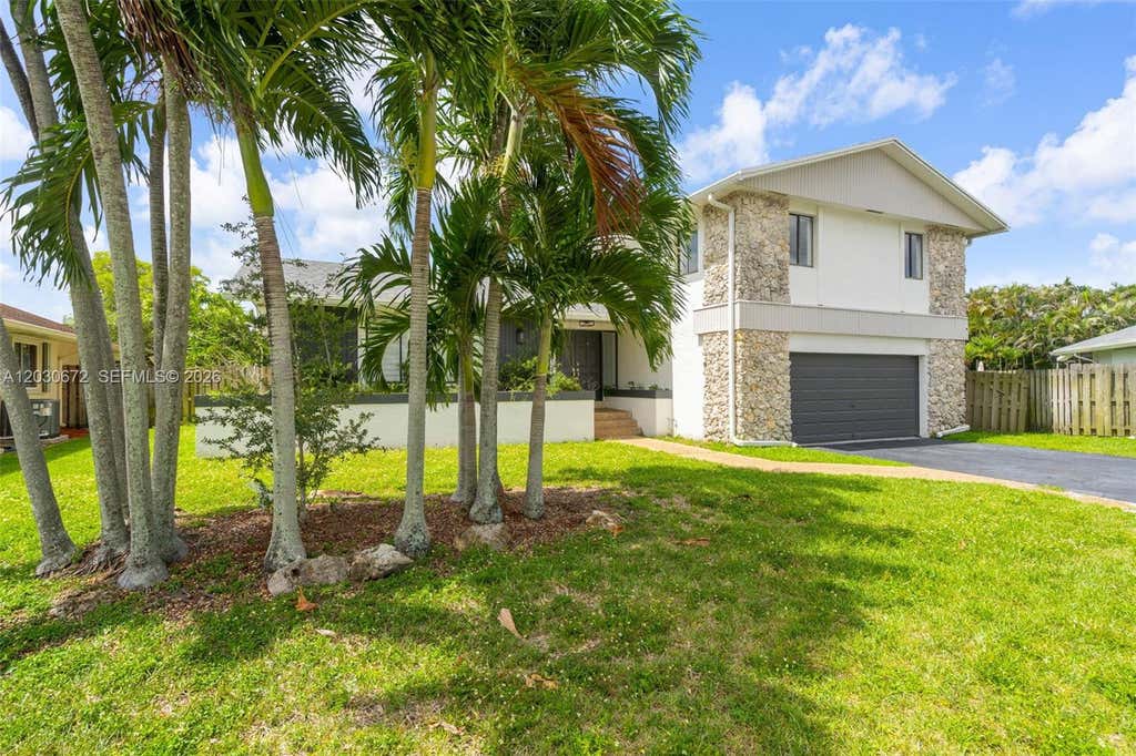 Photo of 9340 NW 32nd St, Sunrise, FL 33351 (MLS # A12030672)