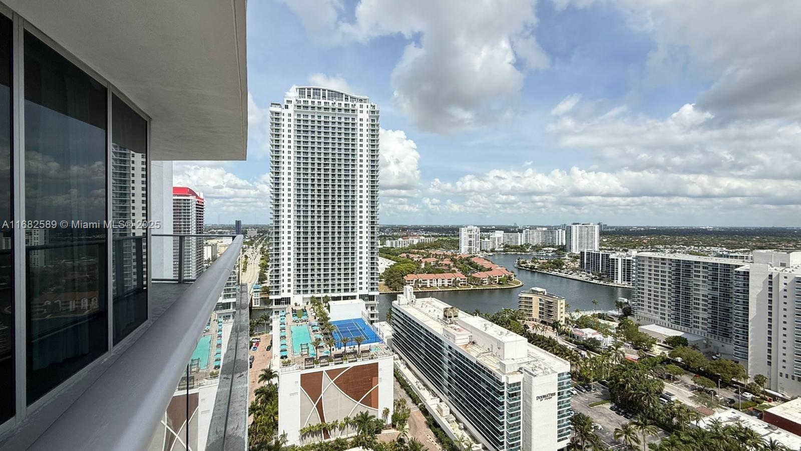 4111 SOUTH OCEAN DRIVE CO - Residential