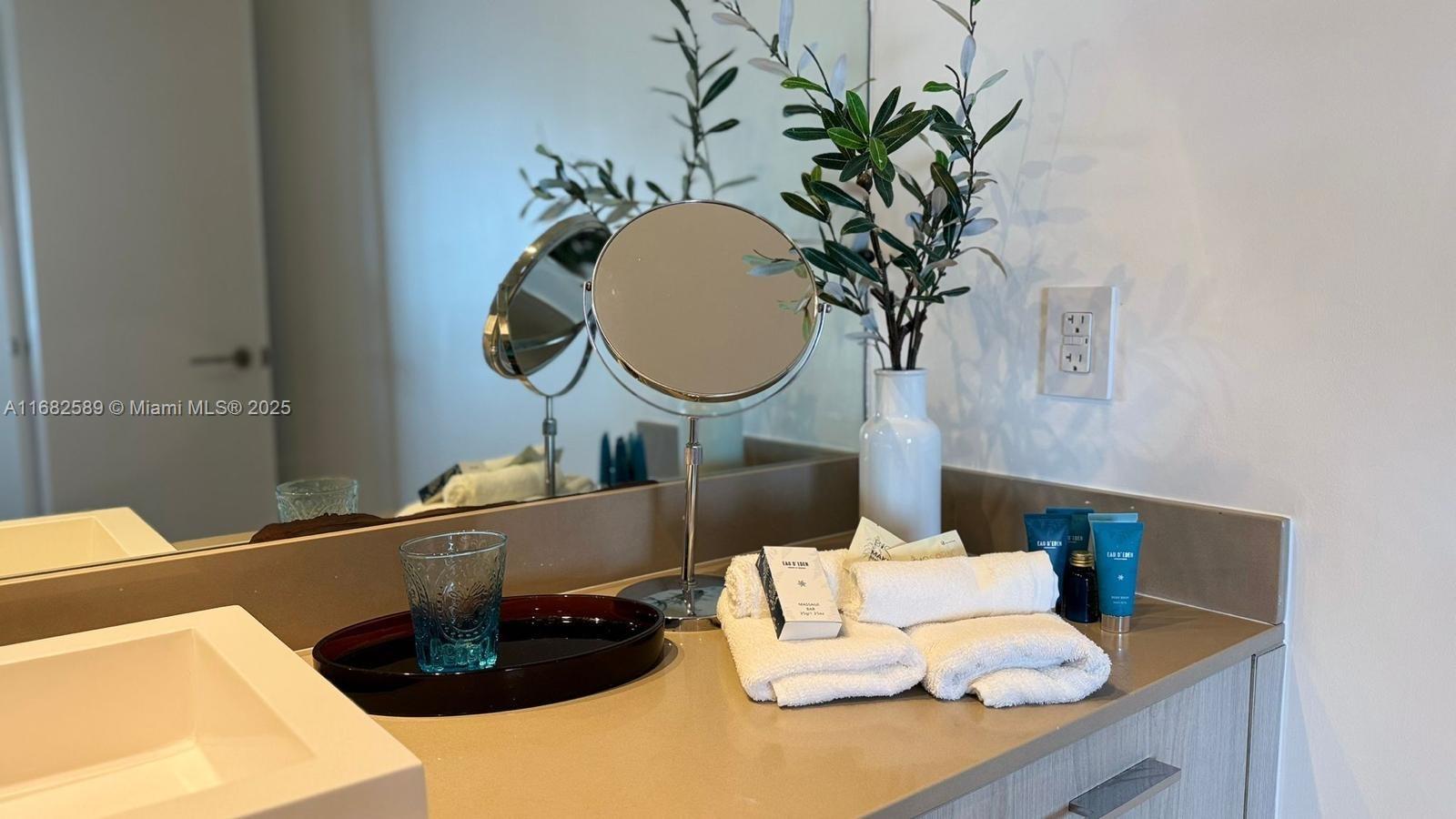 4111 SOUTH OCEAN DRIVE CO - Residential