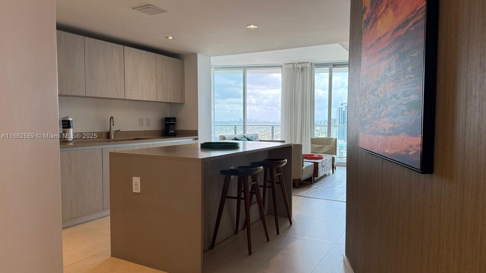 4111 SOUTH OCEAN DRIVE CO - Residential