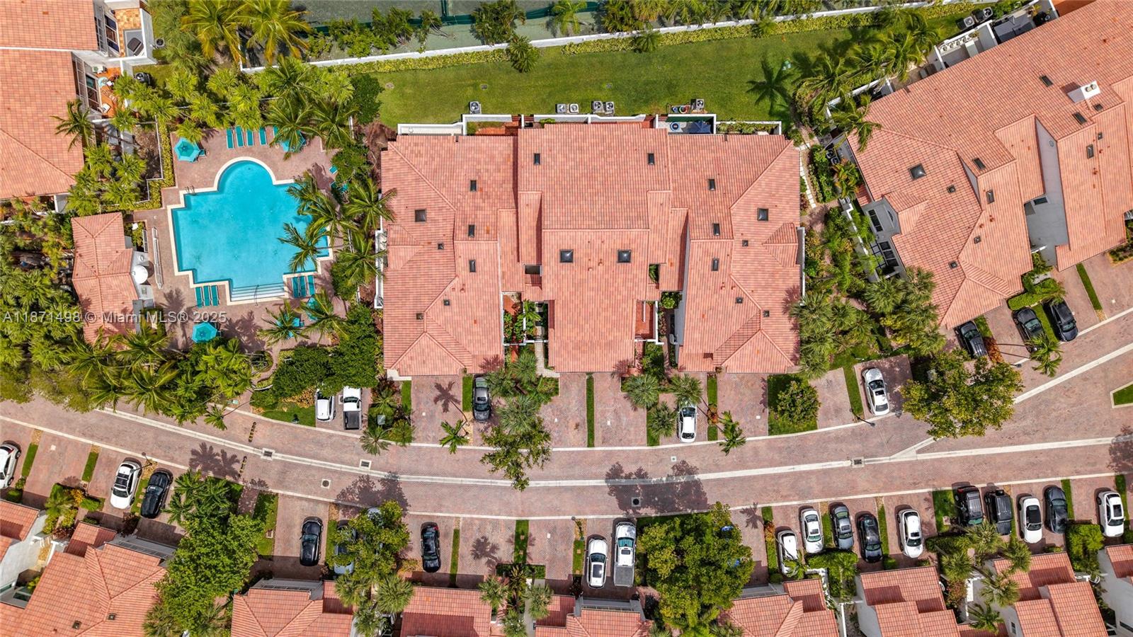 GOLDEN POINTE - Residential Lease