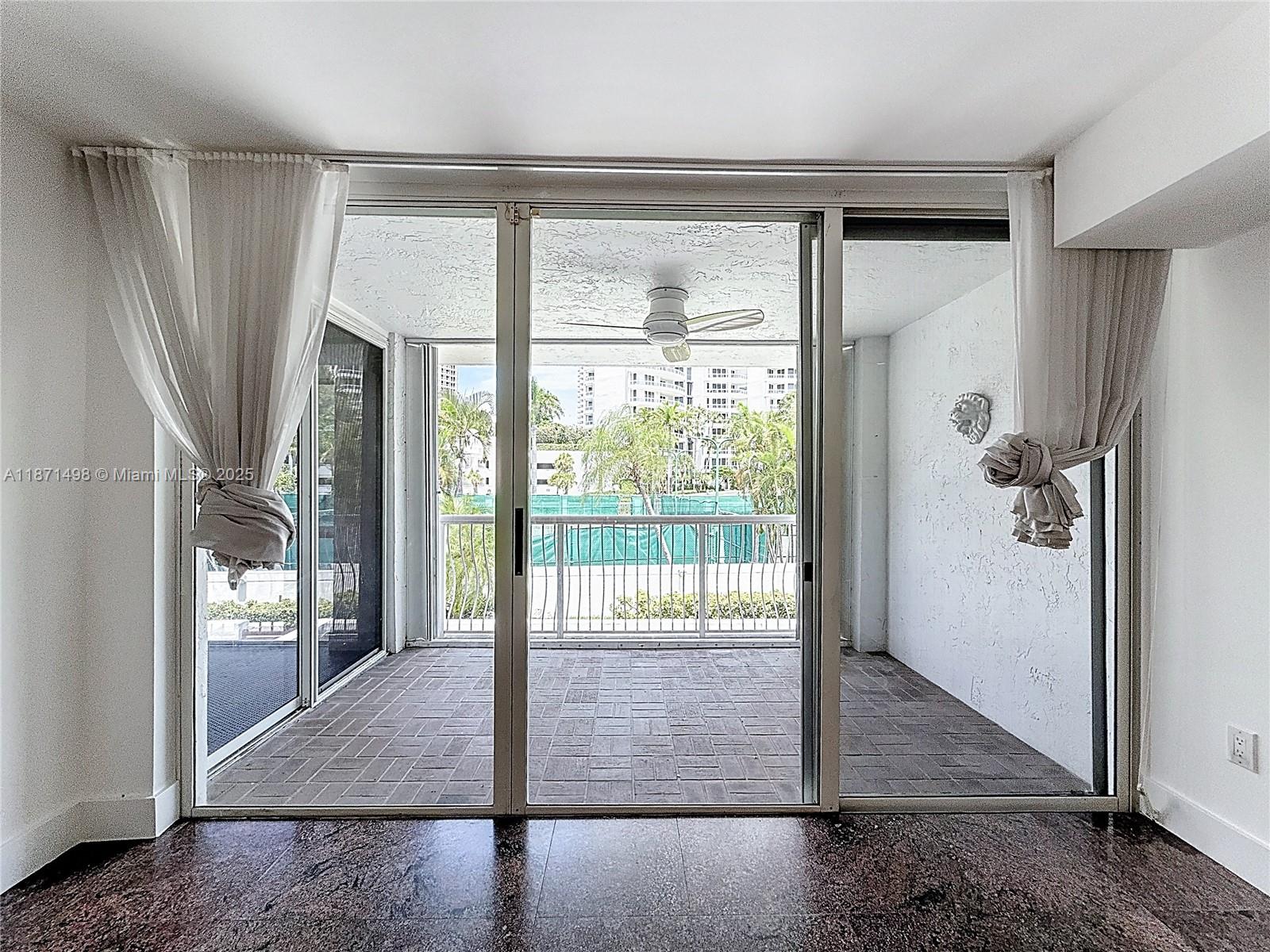 GOLDEN POINTE - Residential Lease